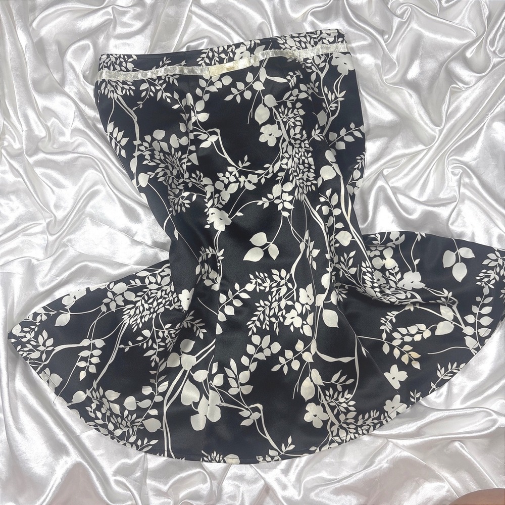 Vintage Notations Petite Skirt Black White Good Floral Satin Midi A-Line PM